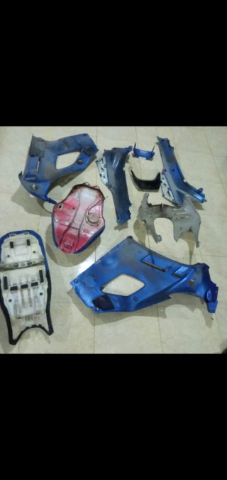 Estética y asiento Suzuki GSX 750 F
