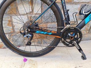 Bicicleta BH Carbono Quart Disc