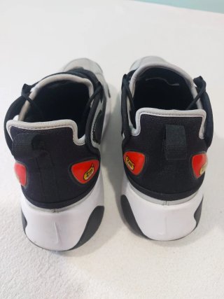 Zapatillas Nike Zoom 2K Gris/Rojo