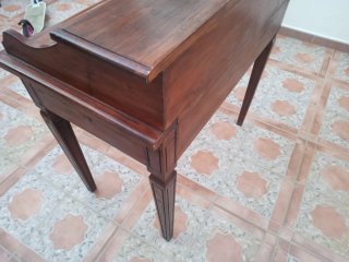 Escritorio estilo Colonial
