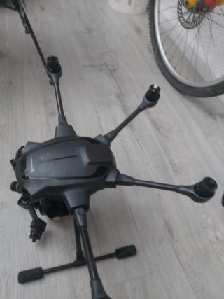Dron Yuneec Typhoon H