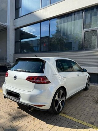 VOLKSWAGEN GOLF 7 GTI