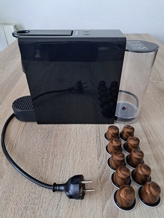 Cafetera Nespresso Mini Essenza Krups