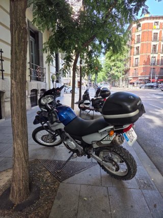 BMW F 650 GS Dakar Aventura