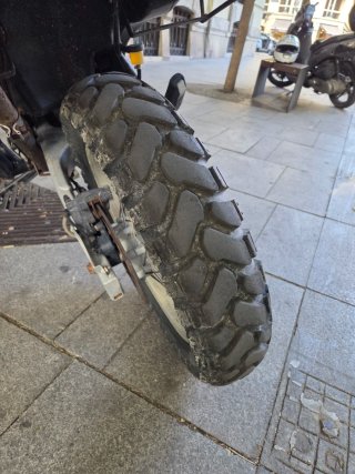 BMW F 650 GS Dakar Aventura