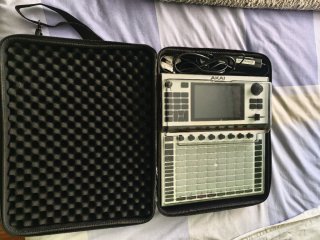 Akai Force + Maletín + Decksaver + SSD
