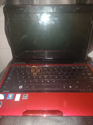 Portátil Toshiba Rojo Piezas