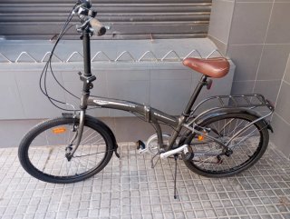 Bicicleta plegable gris