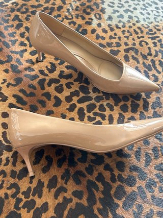 Zara Tacones Beige Charol Talla 39