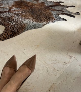 Zara Tacones Beige Charol Talla 39
