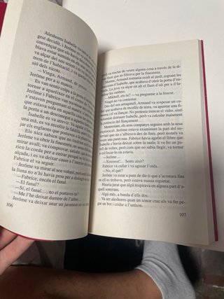 Libro "La filla de la nit"