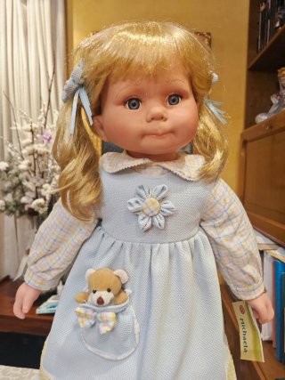 Muñeca de Colección Grande