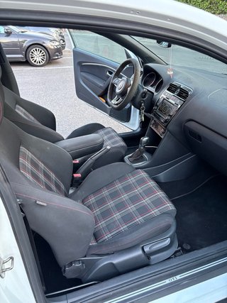 Volkswagen Polo GTI 1.8 TSI 192 CV (2016) MK5