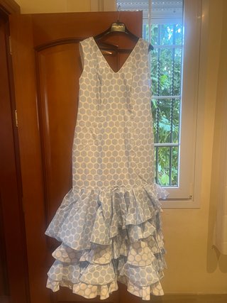 Traje de flamenca lunares talla 46