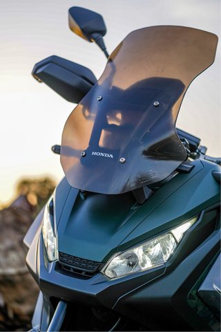 Honda X ADV 750 Con muchos extras