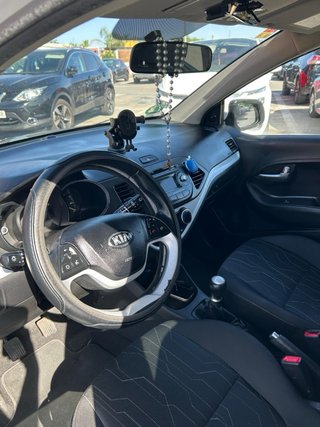 COCHE PICANTO