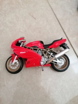 Lote 3 Motos Ducati (Monster, 996, Supersport)