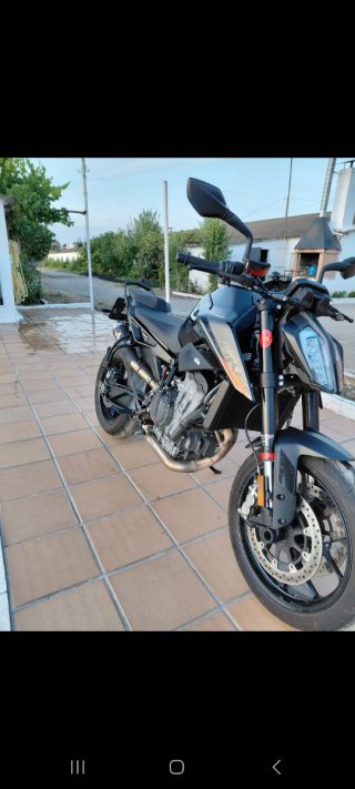 Vendo Ktm duke 890 del 2021