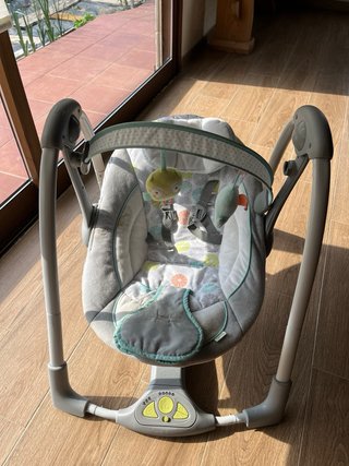 Mecedora de bebé Ingenuity