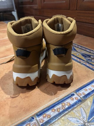 Botas Nike Marrones Talla 40