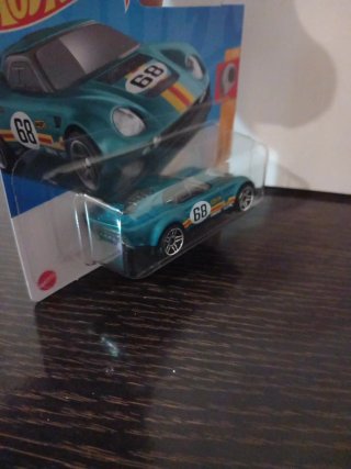 HOTWHEELS