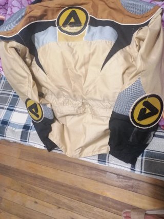 Chaqueta Moto Trail Beige y Negra Marca Acerbis