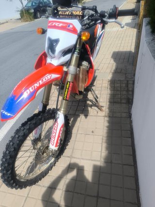 Honda CRF 250 Enduro Moto