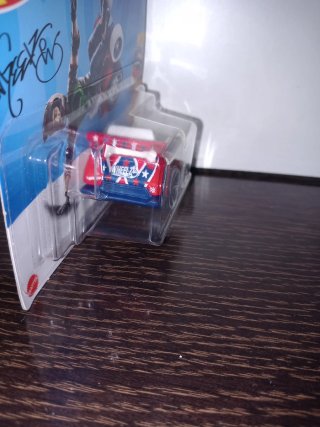 HOTWHEELS