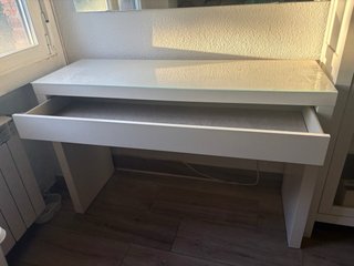 Tocador Malm Ikea Blanco con Cristal
