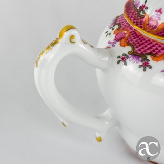 Bule em porcelana NG, Serviço D. Pedro III