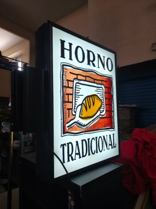 CARTEL LUMINOSO