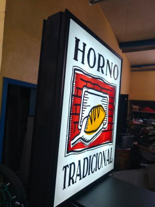 CARTEL LUMINOSO