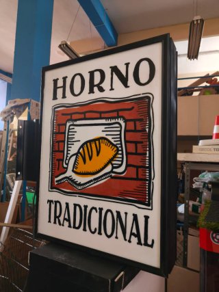 CARTEL LUMINOSO