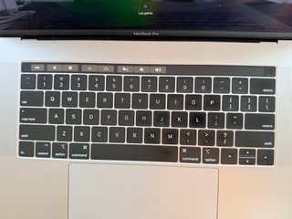 MacBook Pro 15 2018 512GB SSD Plata