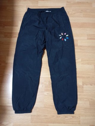 Pantalón chándal Adidas unisex negro multicolor