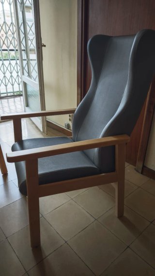 Sillón geriátrico respaldo alto con brazos