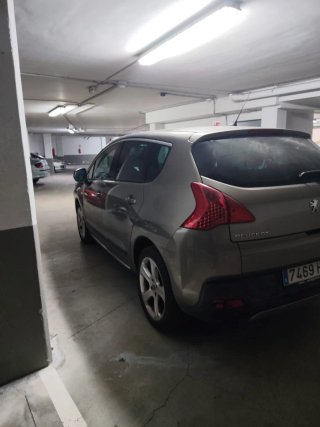 Peugeot 3008 2011