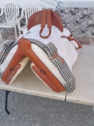 Montura Vaquera de Cuero Marrón