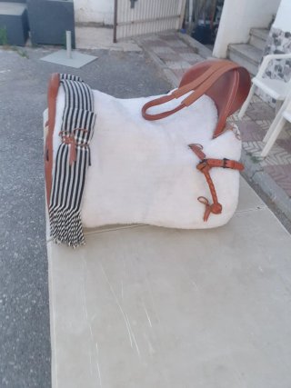 Montura Vaquera de Cuero Marrón