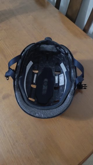 Casco Negro Oxelo