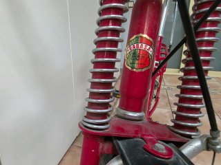 Bicicleta infantil roja Rabasa Derbi