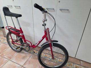 Bicicleta infantil roja Rabasa Derbi