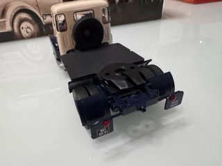 Camión Unic ZU 1200 escala 1:43