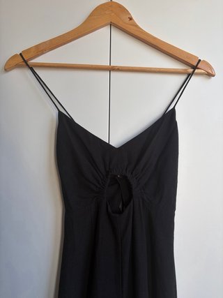 Mono Bershka negro largo