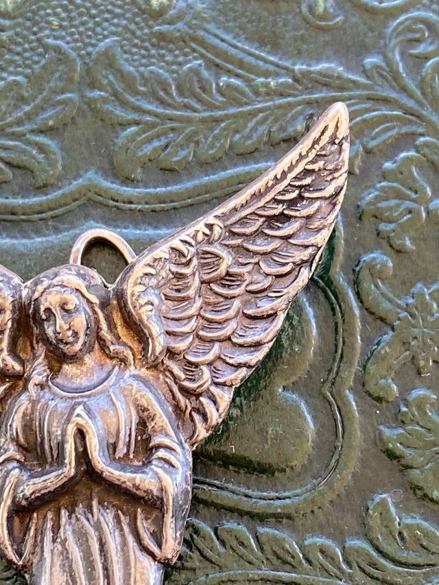 Bellísimo colgante Ángel Plata Ley 1890-1900s