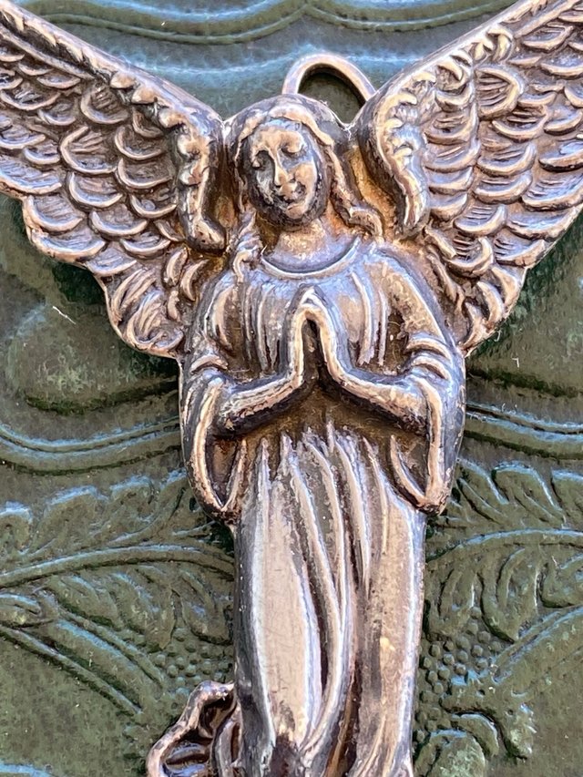 Bellísimo colgante Ángel Plata Ley 1890-1900s