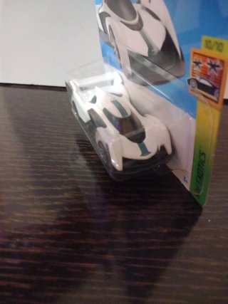 HOTWHEELS