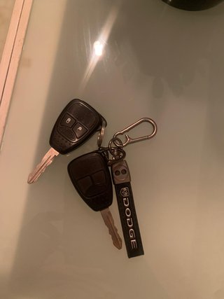 Dodge Caliber vendo o cambio