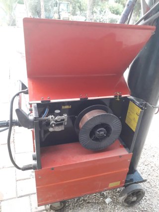 Soldadora hilo 380v - Muy buen estado