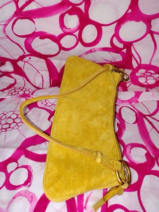 Bolso Zara Piel Ante Amarillo